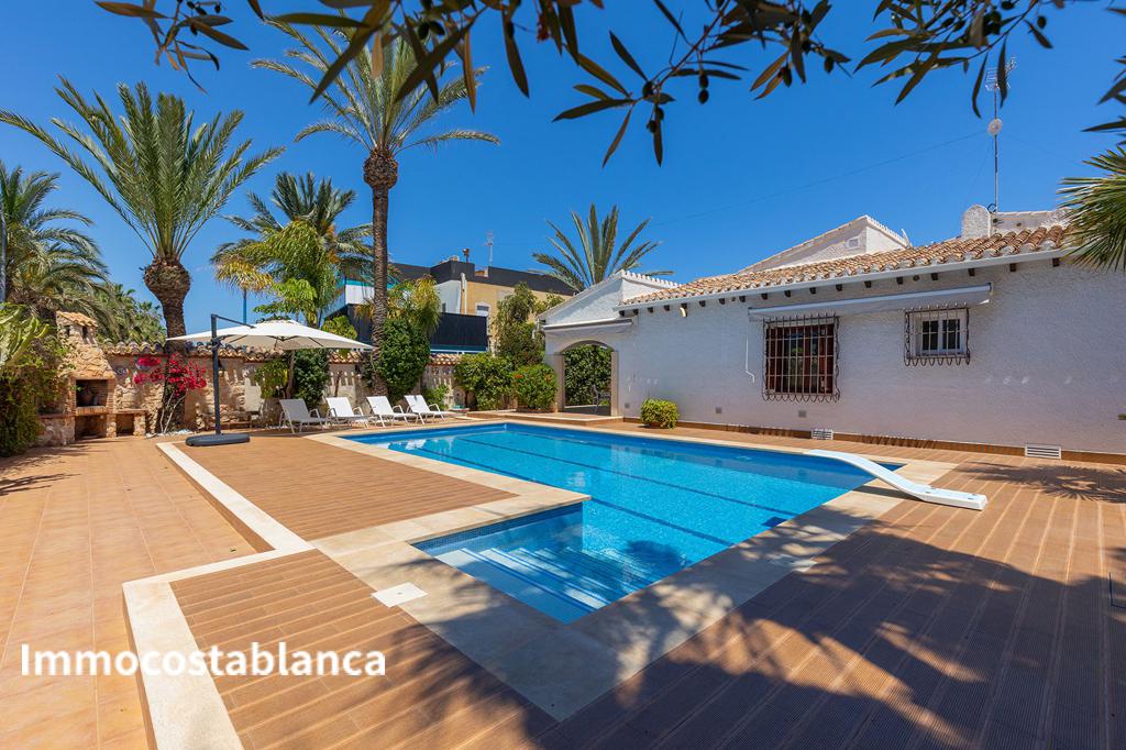 Villa in Orihuela Costa, 168 m², 750,000 €, photo 4, listing 67159536