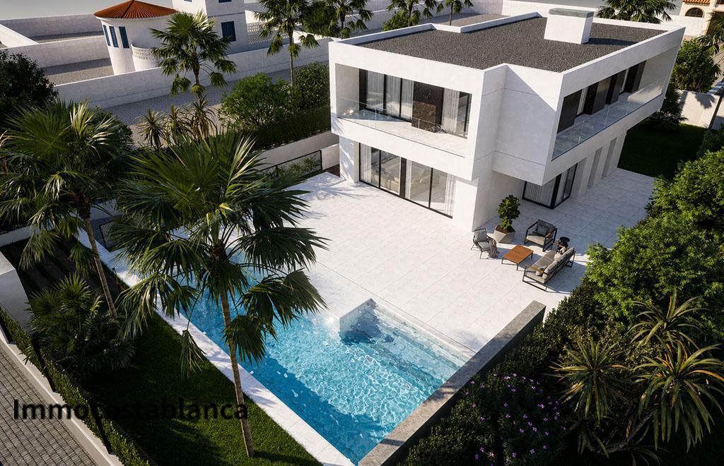 Villa in La Zenia, 237 m², 1,700,000 €, photo 2, listing 33600416