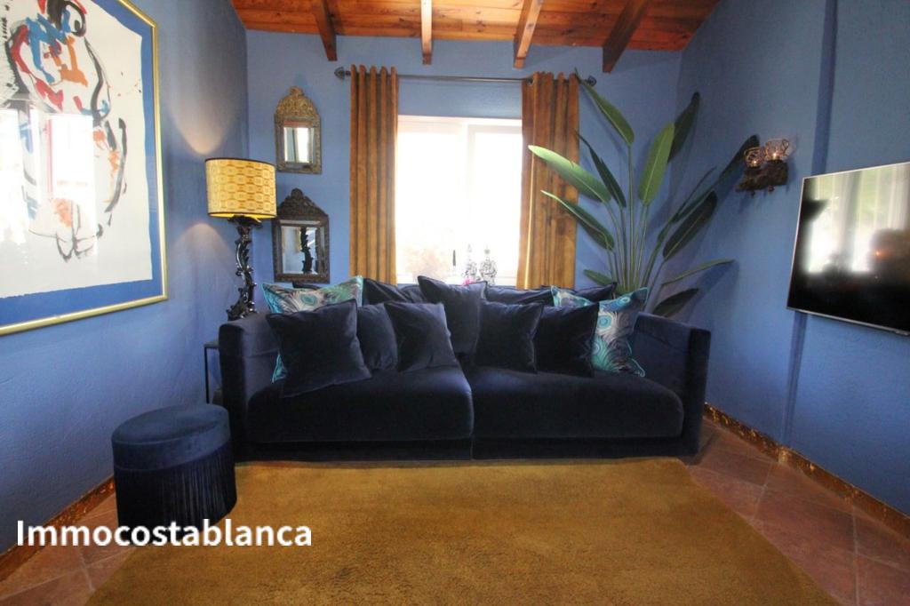 Detached house in Denia, 440,000 €, photo 2, listing 5827216