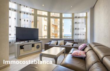 4 room apartment in Alicante, 133 m²