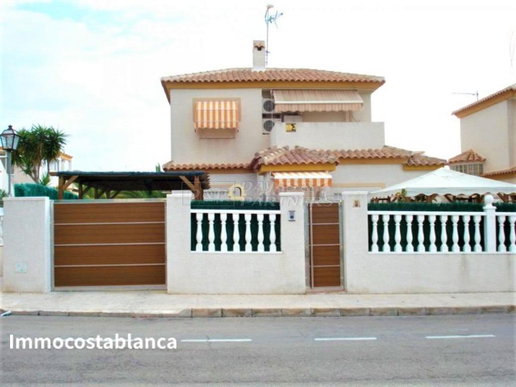 Villa in Torrevieja, 160 m², 390,000 €, photo 7, listing 72255376