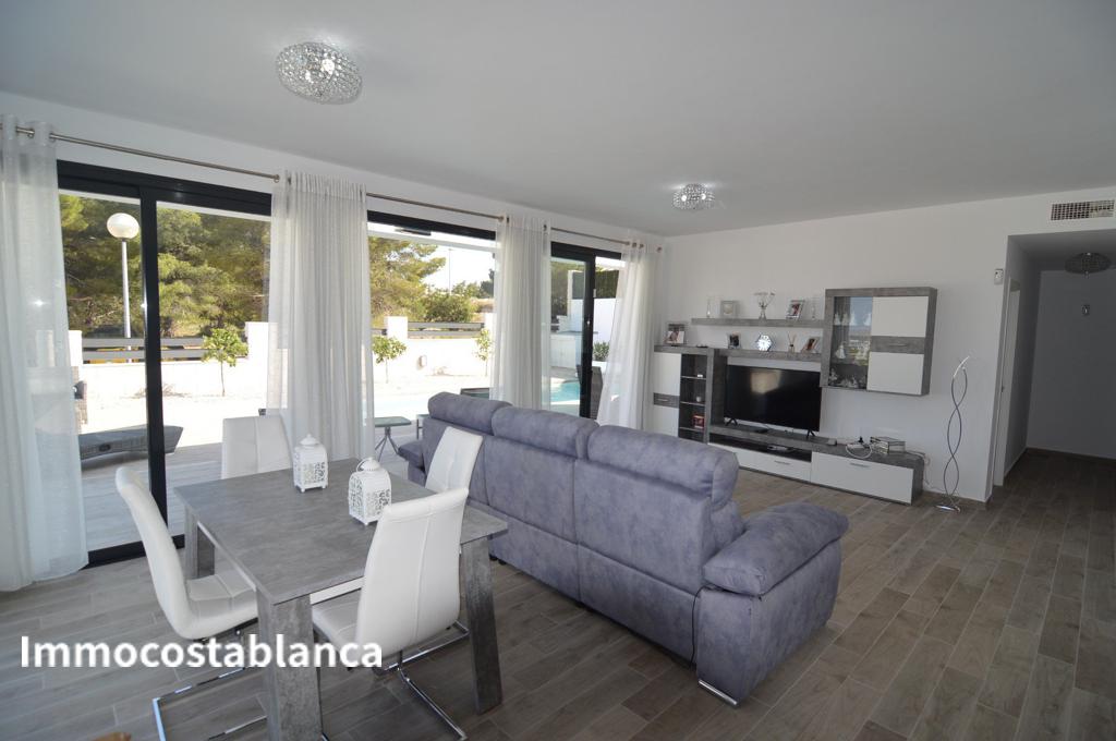 4 room villa in Alicante, 125 m², 385,000 €, photo 2, listing 16090248