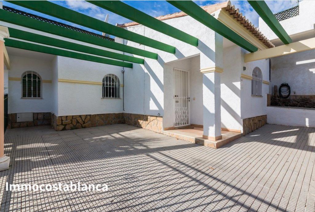 Terraced house in La Nucia, 180 m², 179,000 €, photo 3, listing 32243128