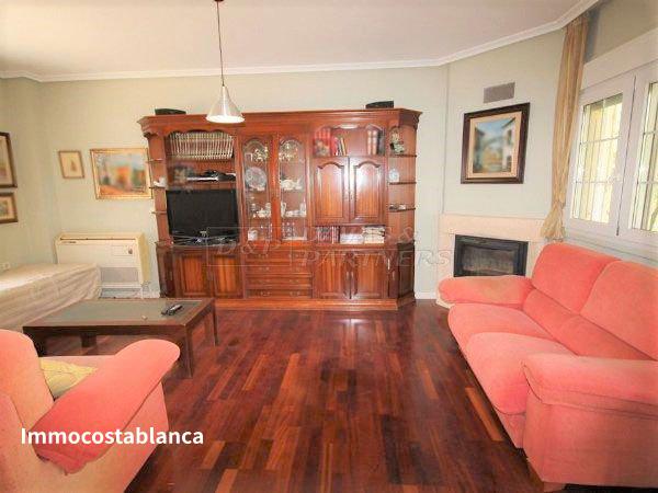 Townhome in Torrevieja, 200 m², 320,000 €, photo 2, listing 54575456