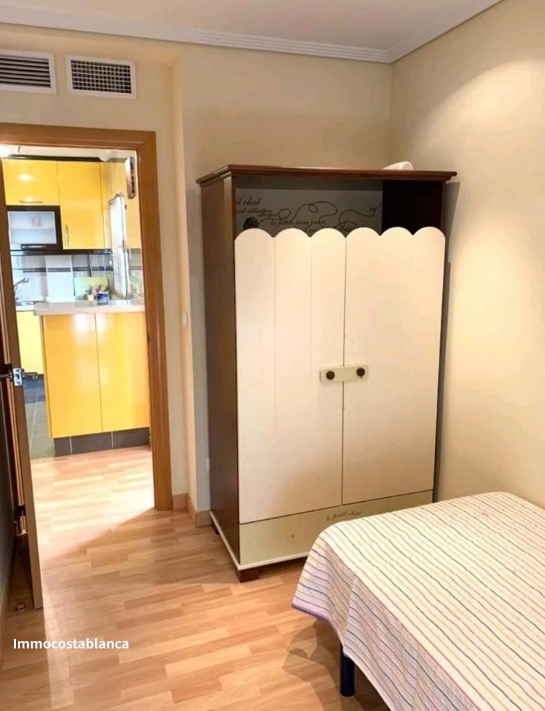 3 room apartment in Alicante, 100 m², 106,000 €, photo 8, listing 12848016
