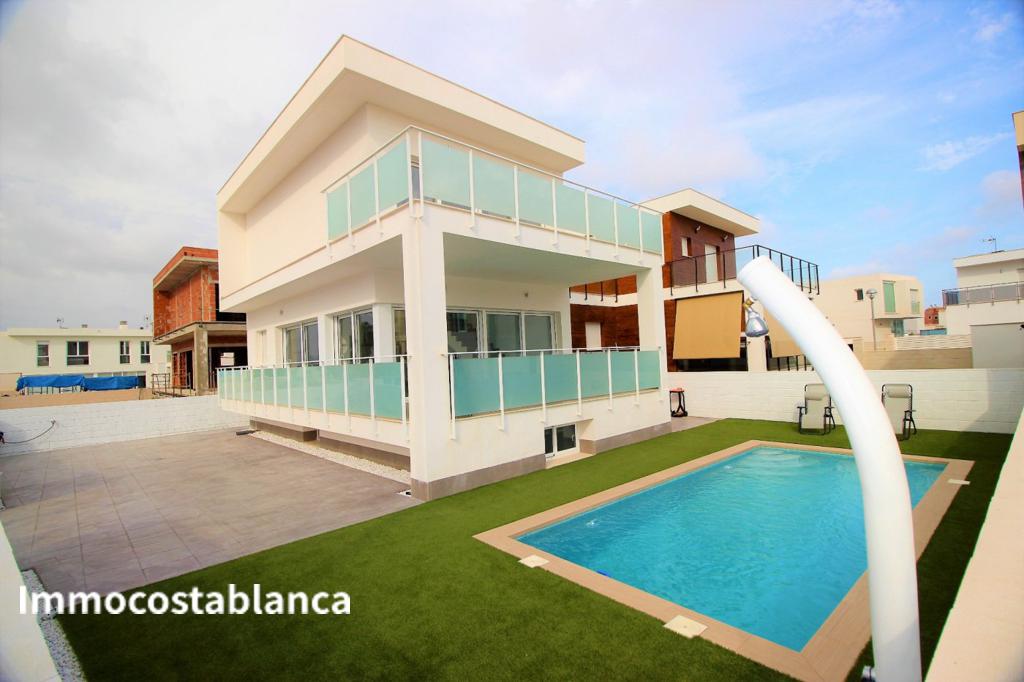 Villa in Gran Alacant, 213 m², 350,000 €, photo 1, listing 48375768