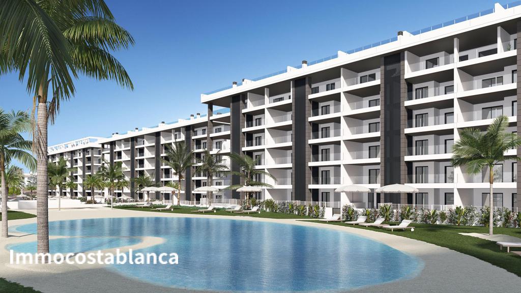 Apartment in Torrevieja, 91 m², 310,000 €, photo 1, listing 28306816