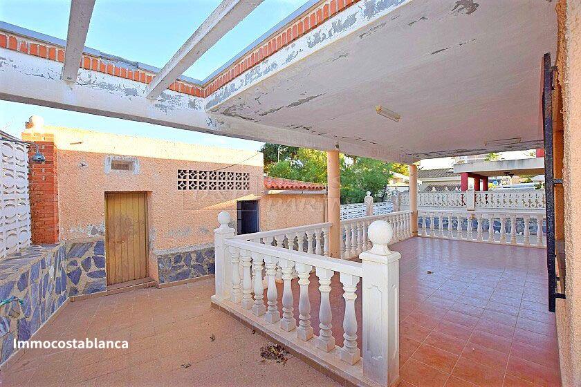 Villa in Torrevieja, 142 m², 265,000 €, photo 2, listing 24293056
