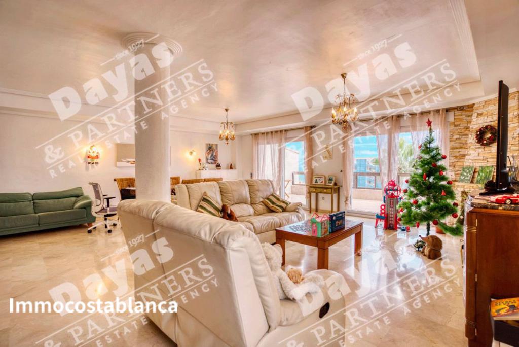 Townhome in Torrevieja, 907 m², 750,000 €, photo 10, listing 8975456