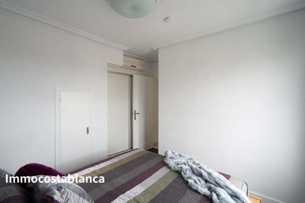 Apartment in Punta Prima, 93 m², 269,000 €, photo 1, listing 27039536