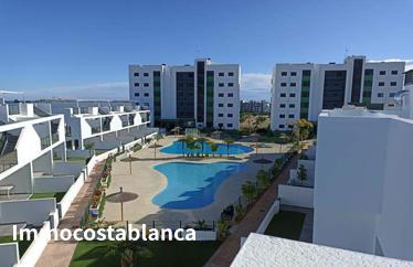 Apartment in Pilar de la Horadada, 77 m²
