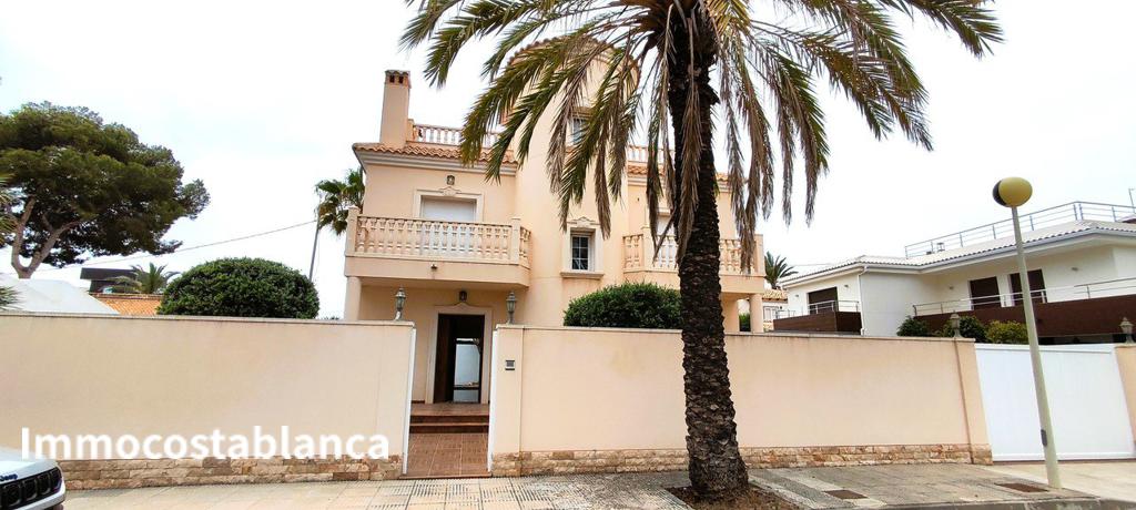 Villa in Cabo Roig, 210 m², 919,000 €, photo 10, listing 73428176