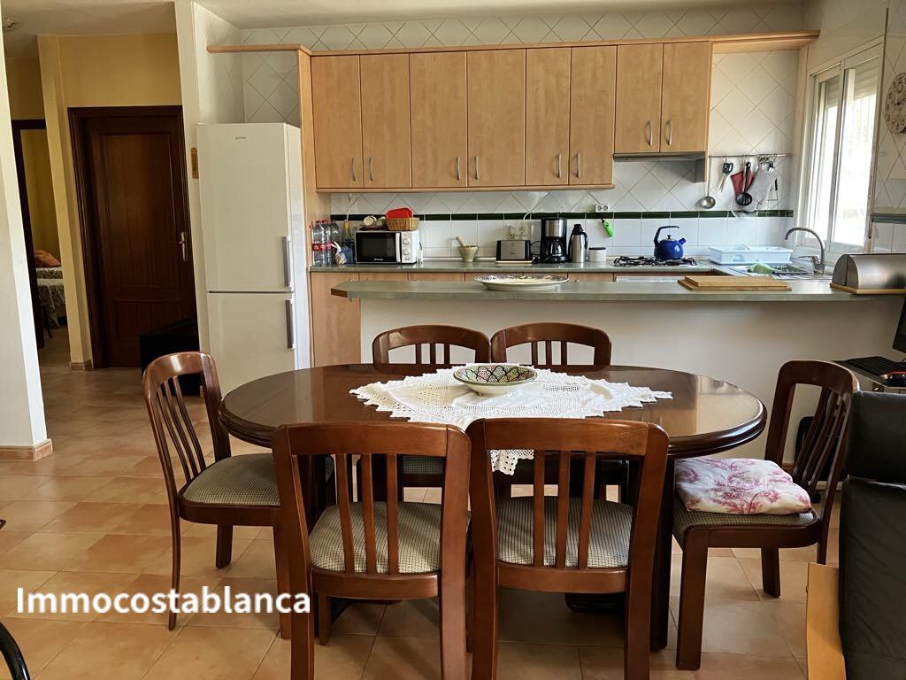 Villa in Benidorm, 279,000 €, photo 9, listing 43897216