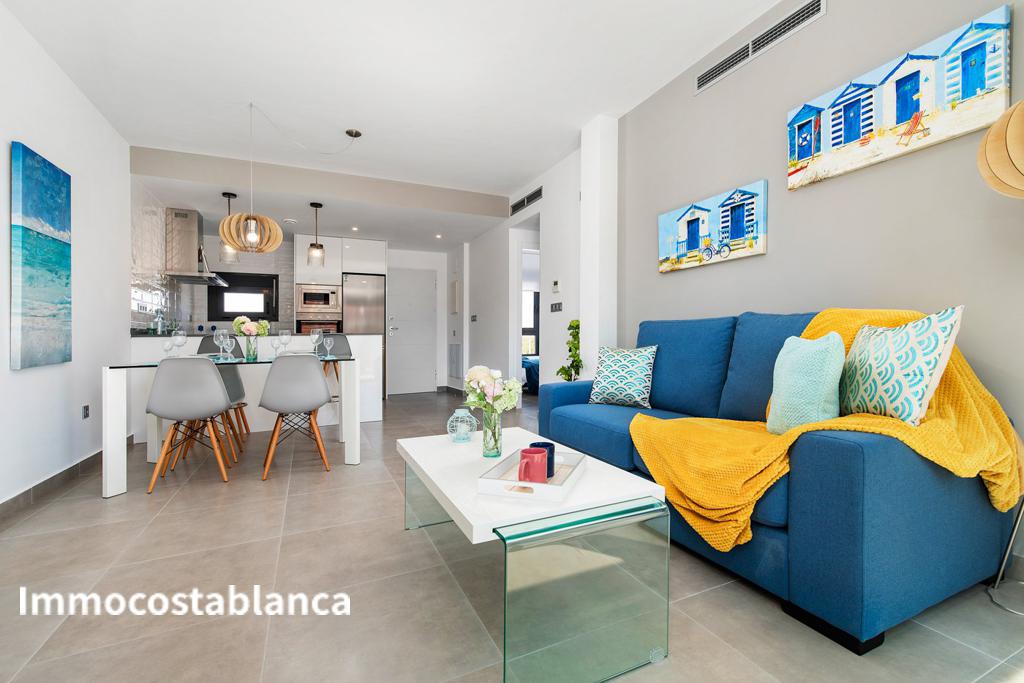 Apartment in Pilar de la Horadada, 175,000 €, photo 1, listing 17393616