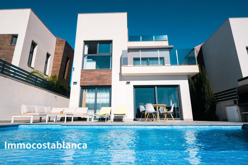 4 room villa in Alicante, 150 m², 695,000 €, photo 1, listing 4676256