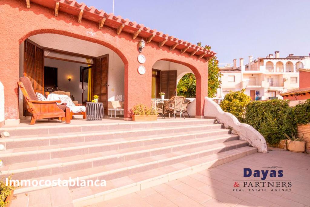 Terraced house in Dehesa de Campoamor, 179 m², 320,000 €, photo 3, listing 63940816