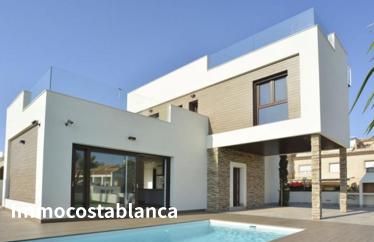 3 room villa in Torrevieja, 288 m²