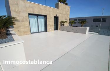 Villa in San Miguel de Salinas, 135 m²