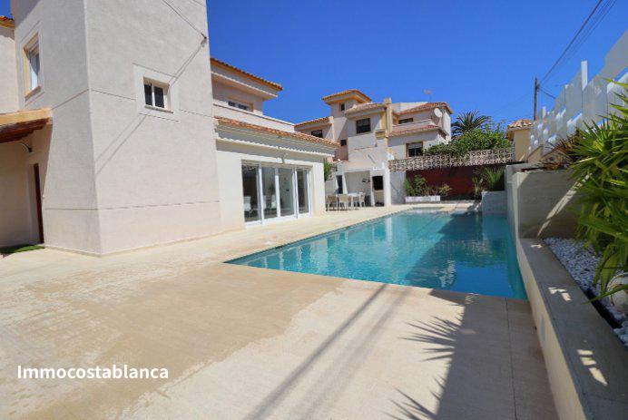 Villa in Torrevieja, 175 m², 459,000 €, photo 2, listing 52051928