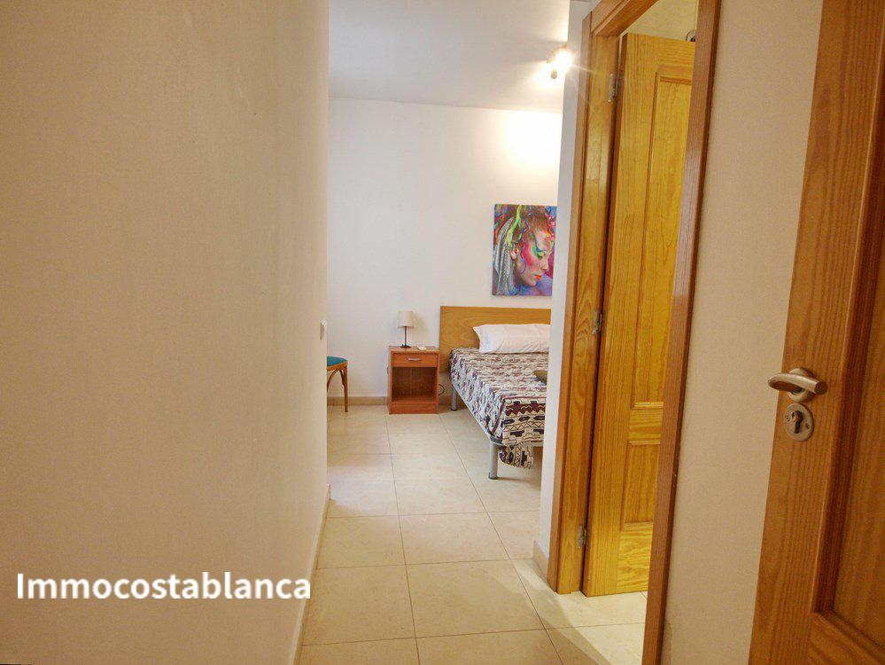 Apartment in Alicante, 135,000 €, photo 10, listing 10479848