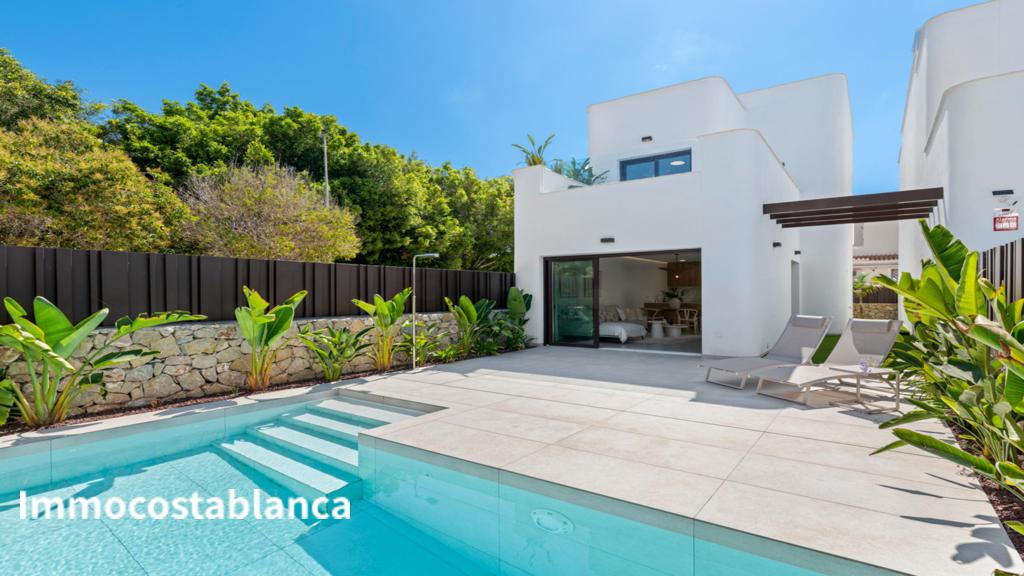 Villa in Pilar de la Horadada, 310 m², 730,000 €, photo 1, listing 70115616