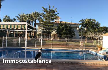 Villa in Cabo Roig, 545 m²