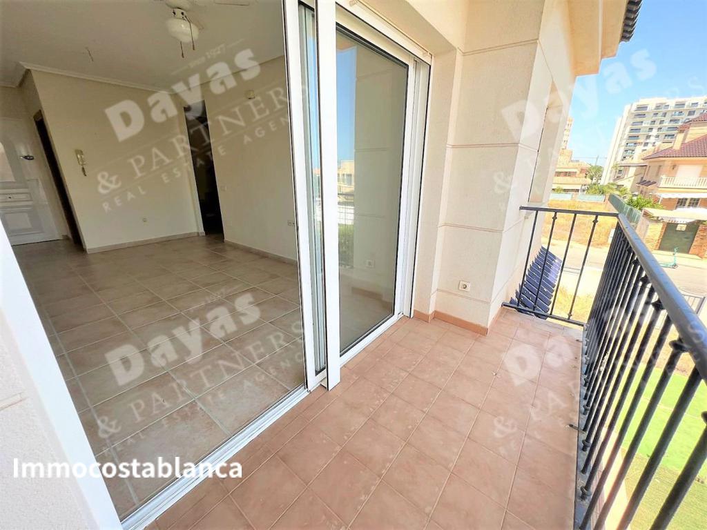 Apartment in Torrevieja, 90 m², 150,000 €, photo 1, listing 861696