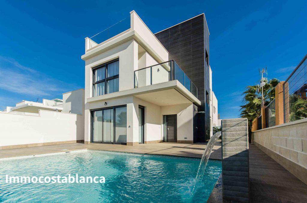 4 room villa in San Miguel de Salinas, 135 m², 565,000 €, photo 1, listing 78564016