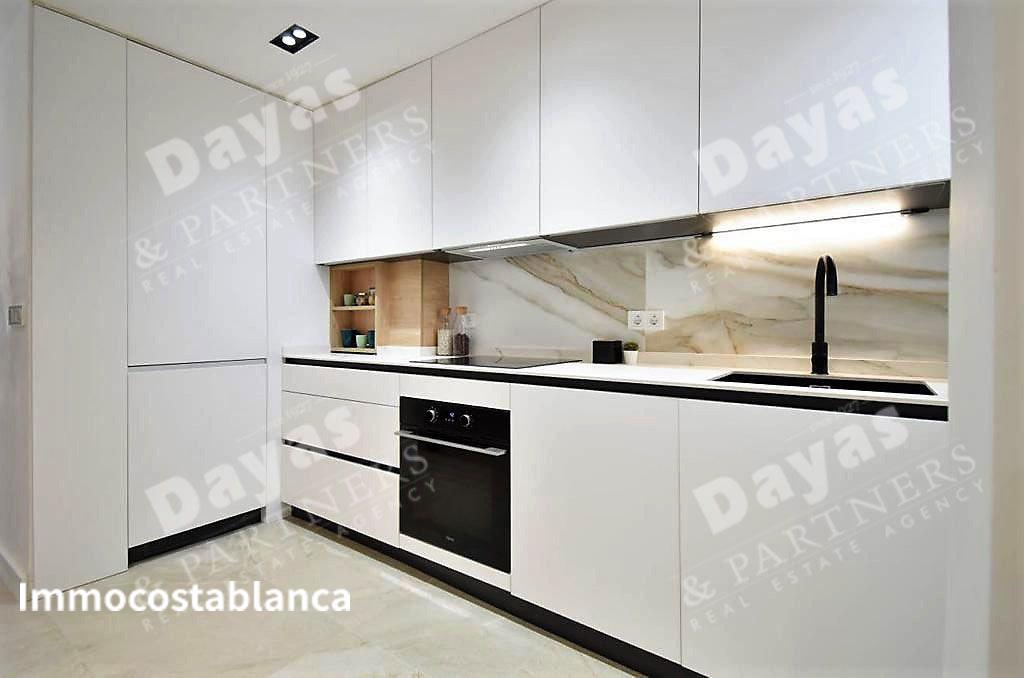 Apartment in Torrevieja, 74 m², 179,000 €, photo 1, listing 33196096