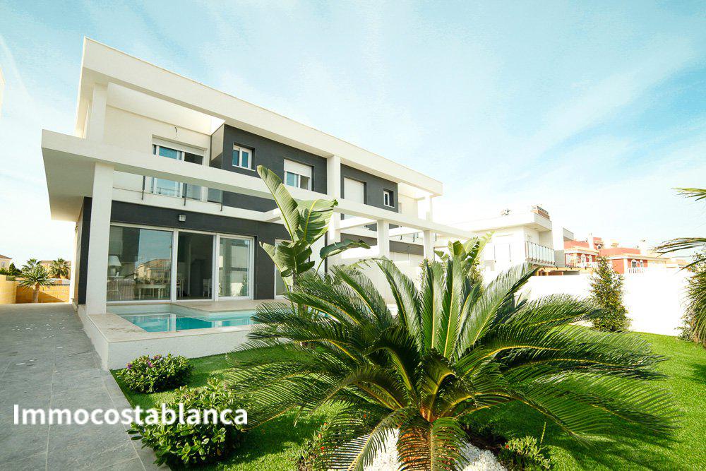 Villa in Alicante, 277,000 €, photo 1, listing 7540016
