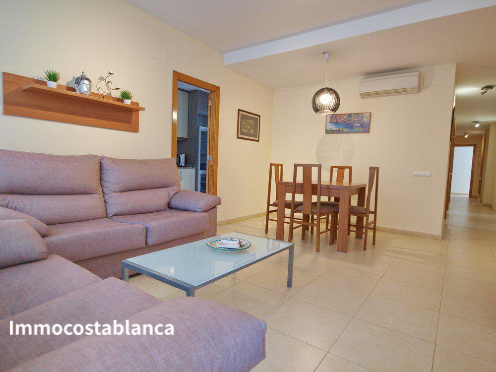 Apartment in Alicante, 135,000 €, photo 5, listing 10479848