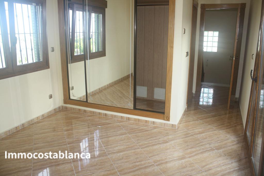 Villa in Torrevieja, 319 m², 550,000 €, photo 5, listing 18135536