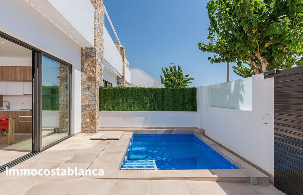 Villa in Pilar de la Horadada, 74 m², 280,000 €, photo 1, listing 6606328