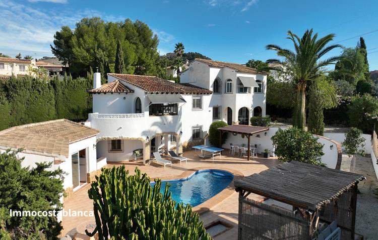 Villa in Calpe, 749,000 €, photo 1, listing 14289936