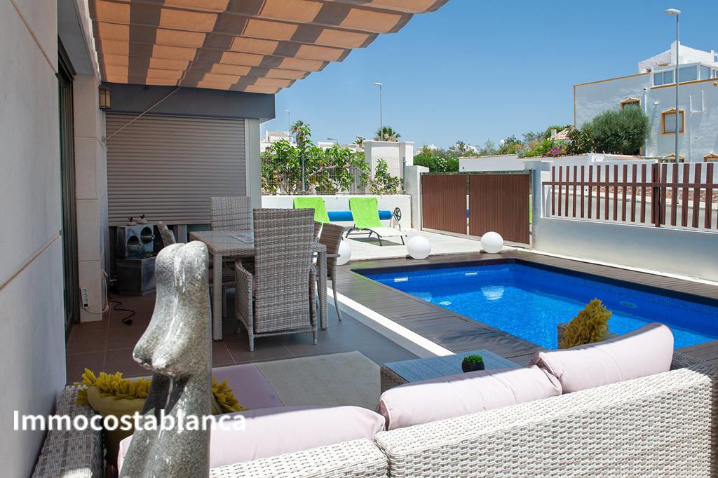 Villa in Los Montesinos, 81 m², 215,000 €, photo 2, listing 51199048