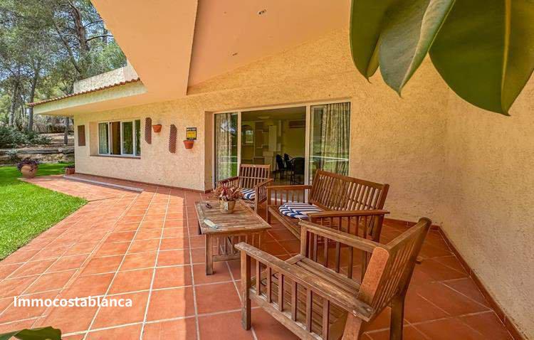 Villa in L'Alfàs del Pi, 750,000 €, photo 8, listing 14797856