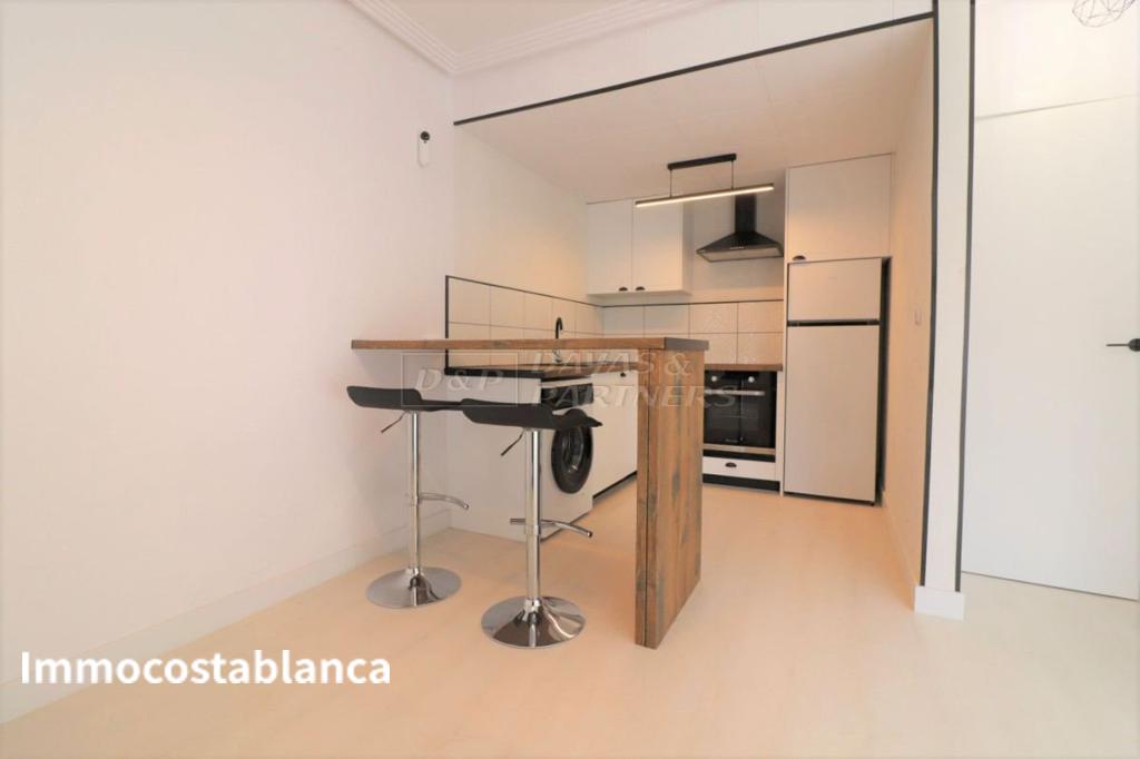 Townhome in Torrevieja, 62 m², 135,000 €, photo 2, listing 44975456