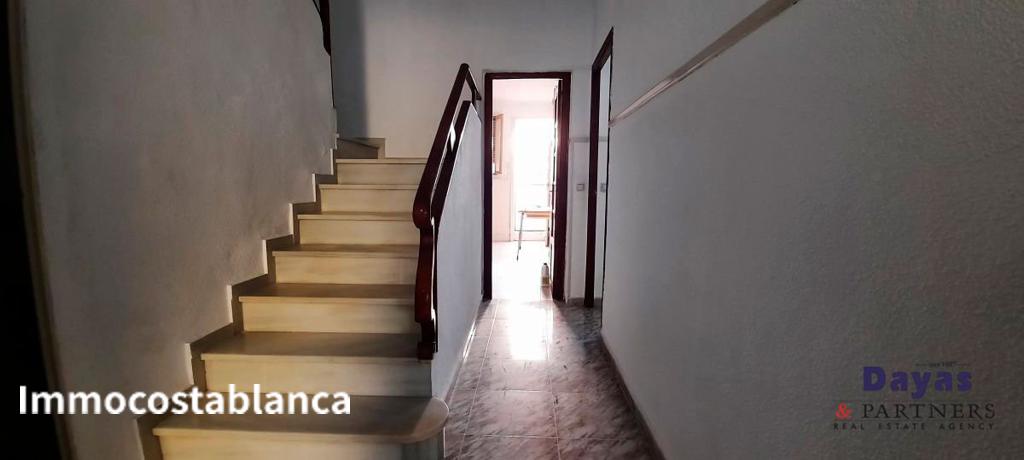 Detached house in Orihuela, 150 m², 80,000 €, photo 3, listing 19982248