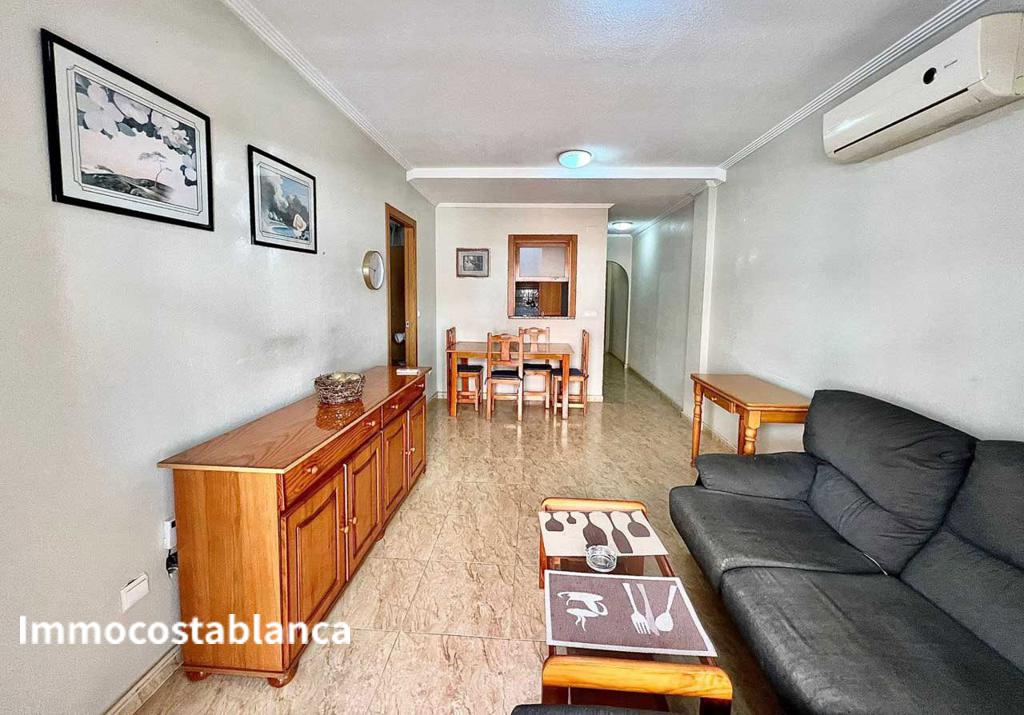 Apartment in Torrevieja, 68 m², 79,000 €, photo 2, listing 15252016