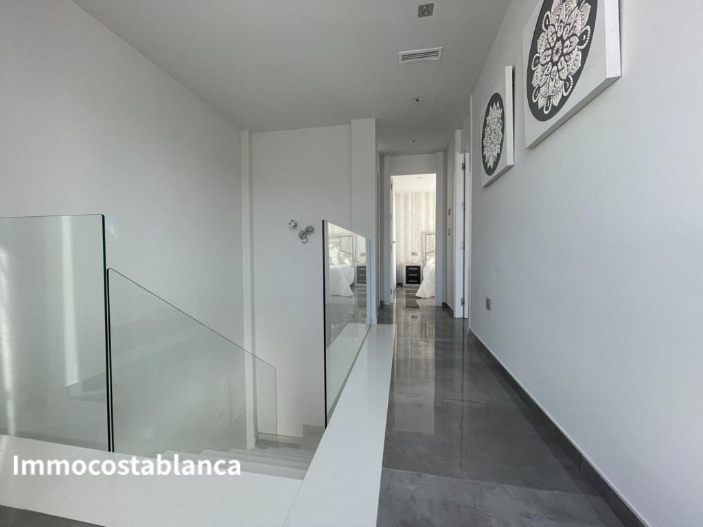 Villa in Torrevieja, 175 m², 500,000 €, photo 3, listing 79804816