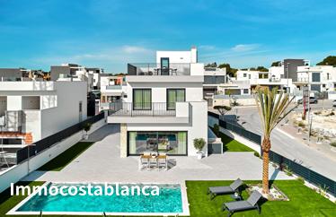 Villa in San Miguel de Salinas, 237 m²