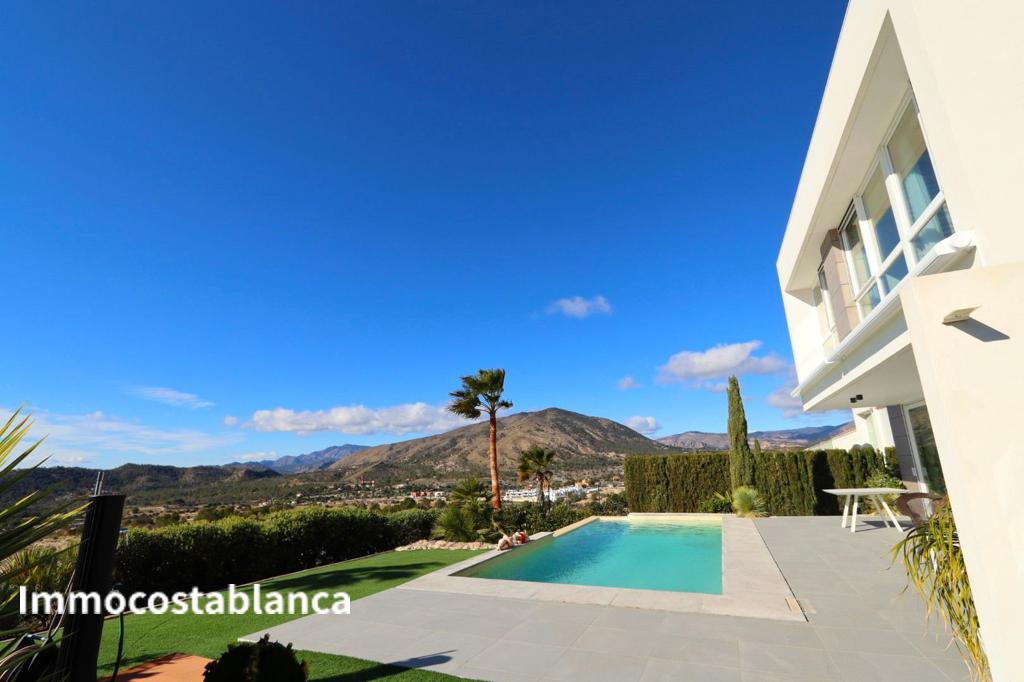 Villa in Benidorm, 224 m², 1,100,000 €, photo 5, listing 33497216