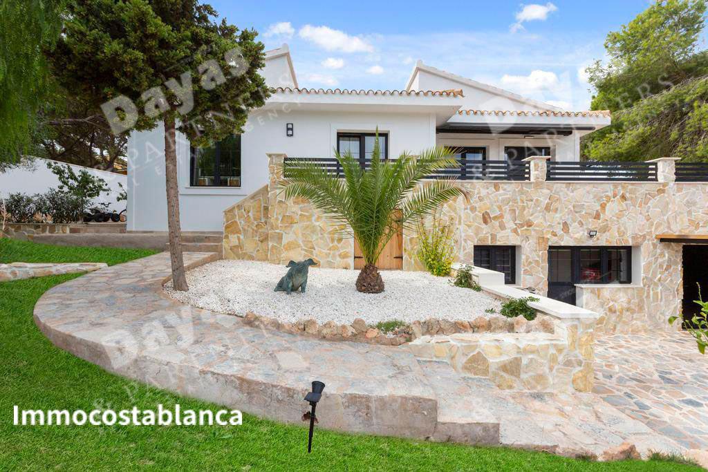 Detached house in Torrevieja, 182 m², 695,000 €, photo 10, listing 13886496