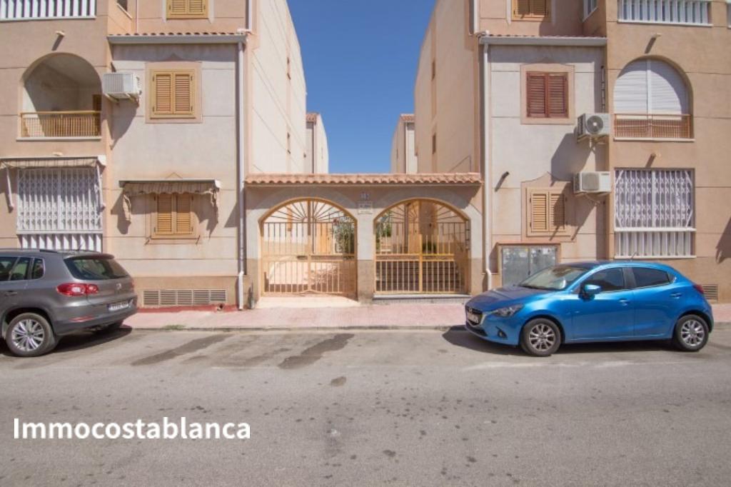 Apartment in Torrevieja, 78,000 €, photo 9, listing 42819848