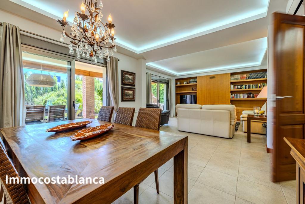 Detached house in Denia, 470 m², 1,400,000 €, photo 7, listing 28128416