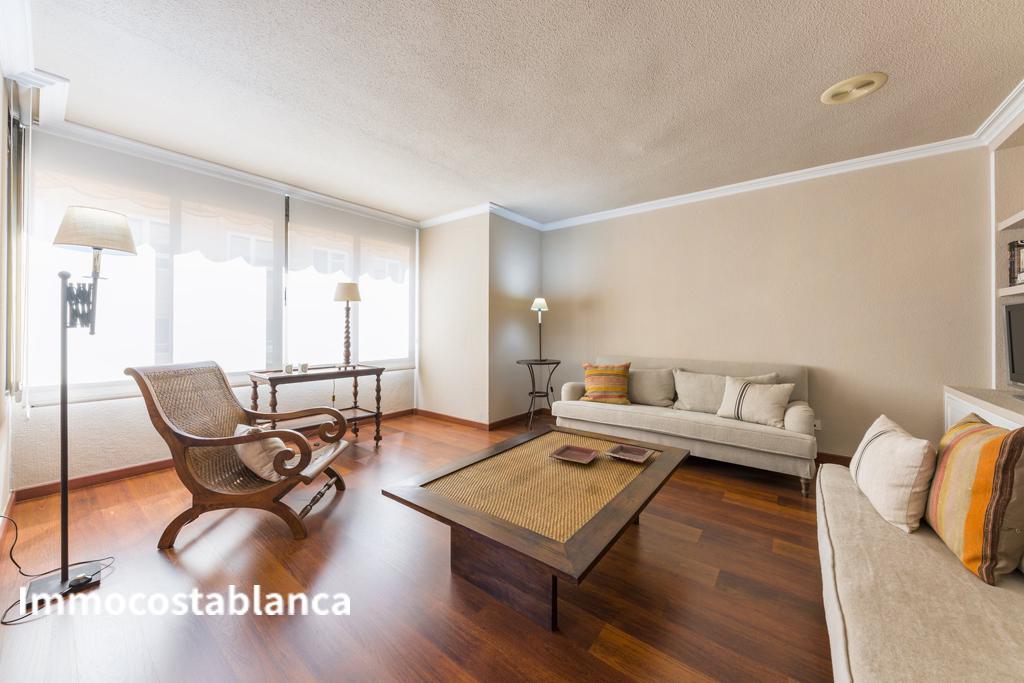 4 room apartment in Alicante, 148 m², 395,000 €, photo 1, listing 41117448