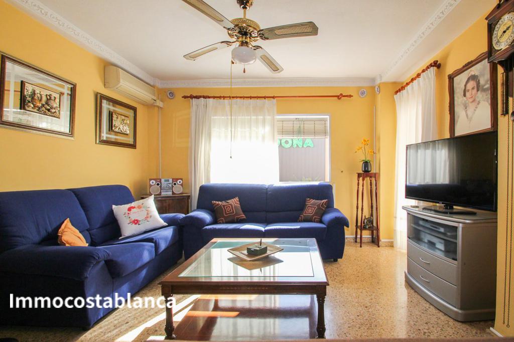 4 room apartment in Denia, 116 m², 115,000 €, photo 2, listing 39671848