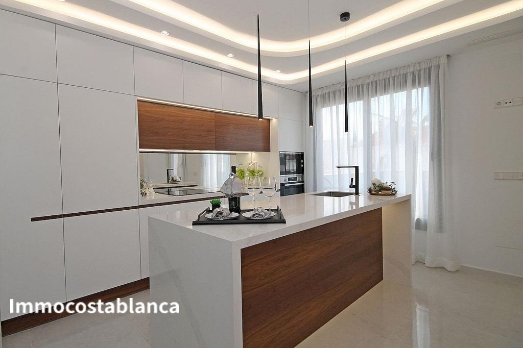 Villa in Torrevieja, 148 m², 445,000 €, photo 1, listing 16553776