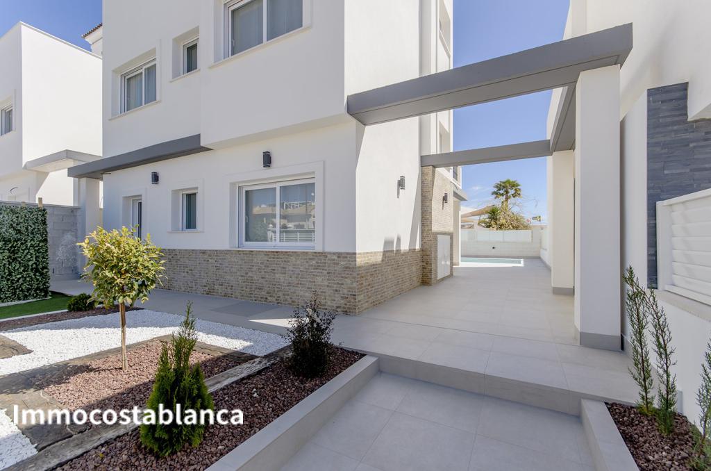 5 room villa in Torrevieja, 147 m², 568,000 €, photo 3, listing 8730248