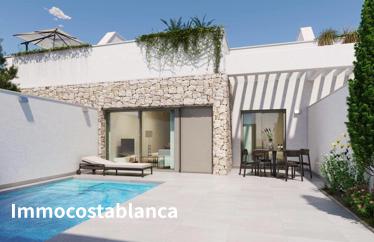 Villa in Pilar de la Horadada, 83 m²